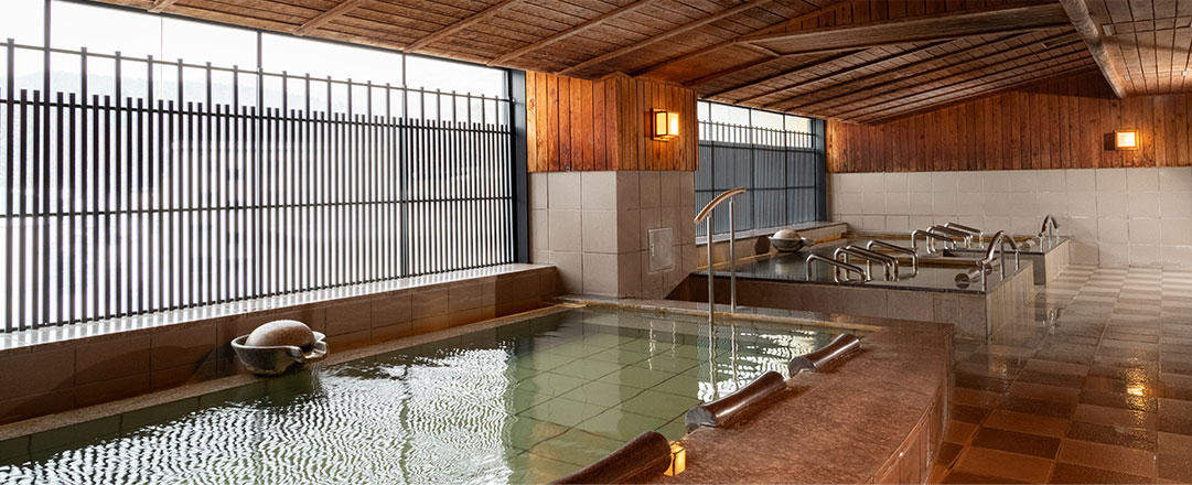 Public Bath 石室の湯 銀の雫